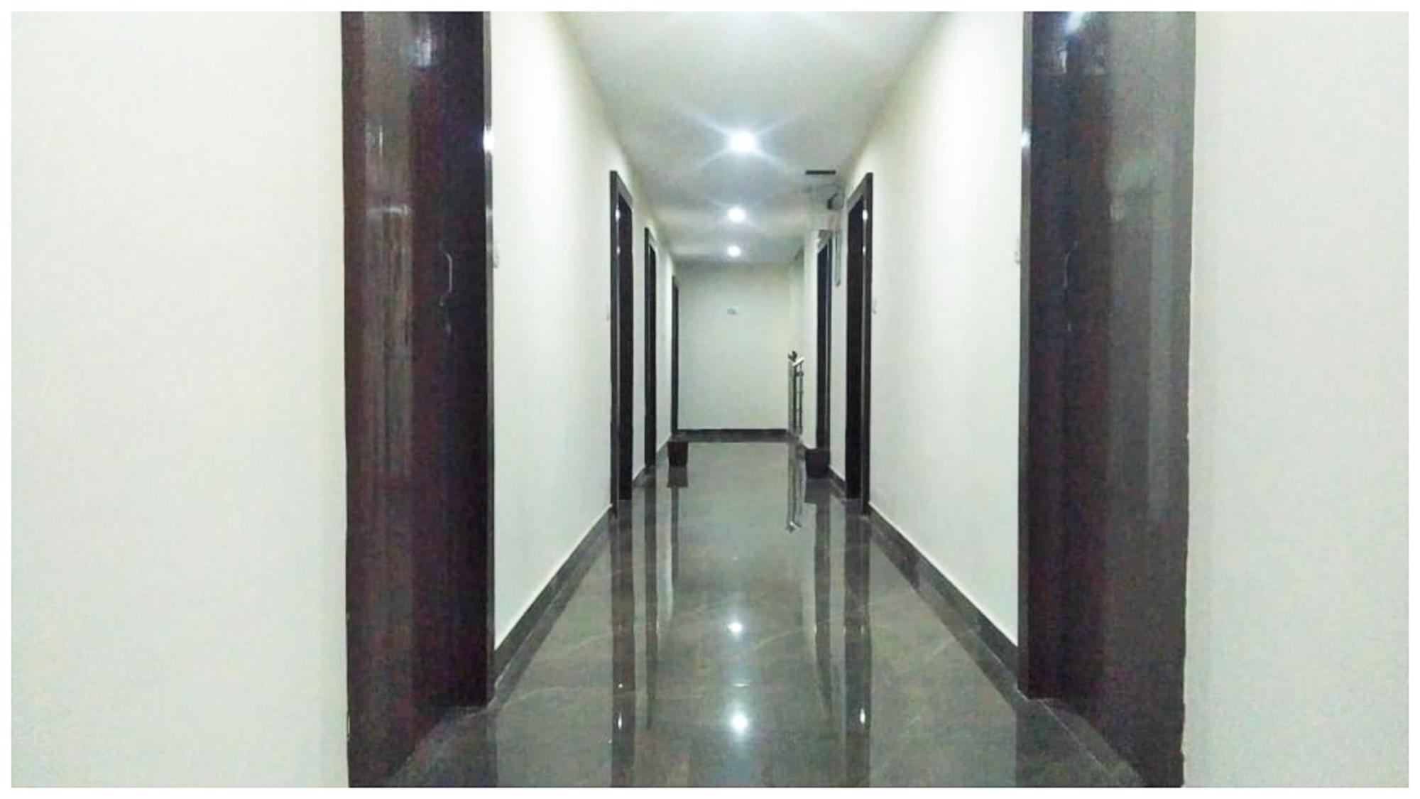A Premium Hotel Sheeva Inn Near Temple - Fully Air Conditioning - Best Hotel Kankhal エクステリア 写真