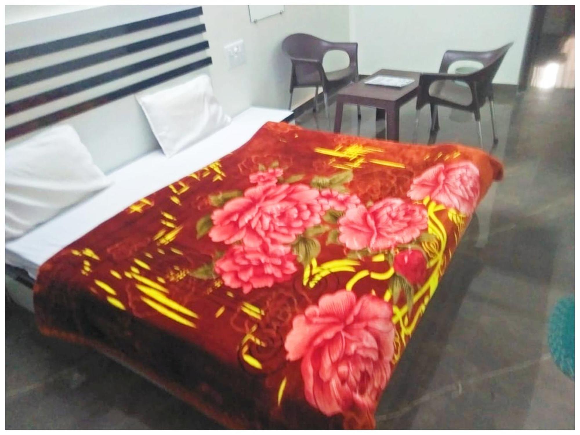 A Premium Hotel Sheeva Inn Near Temple - Fully Air Conditioning - Best Hotel Kankhal エクステリア 写真