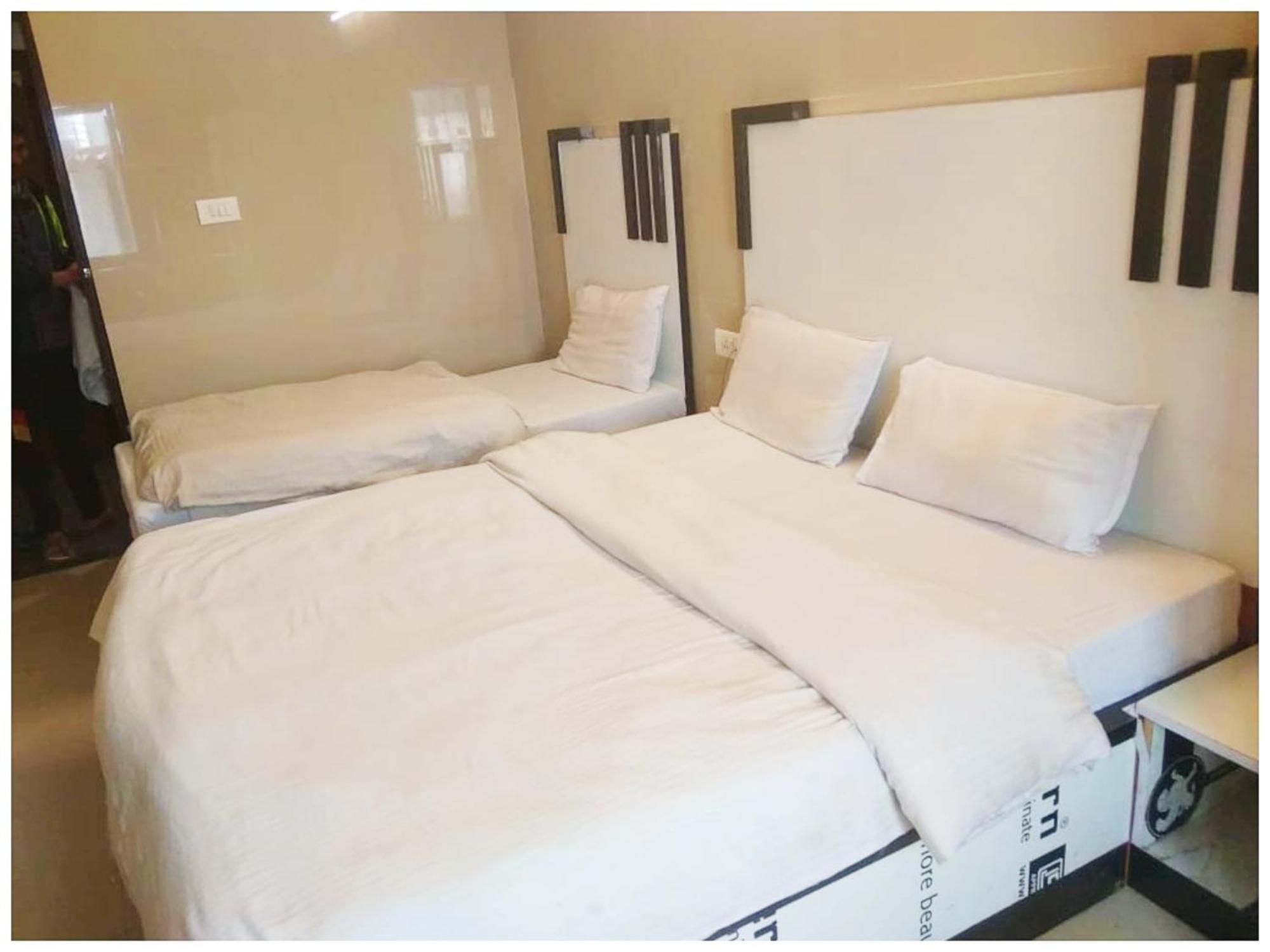A Premium Hotel Sheeva Inn Near Temple - Fully Air Conditioning - Best Hotel Kankhal エクステリア 写真